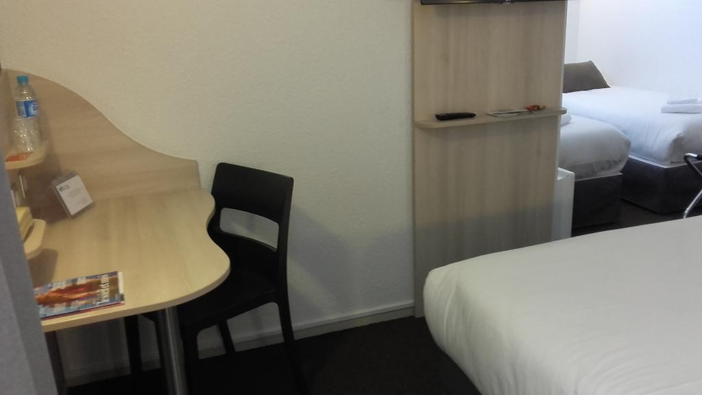 Brit Hotel La Rochelle Perigny Экстерьер фото