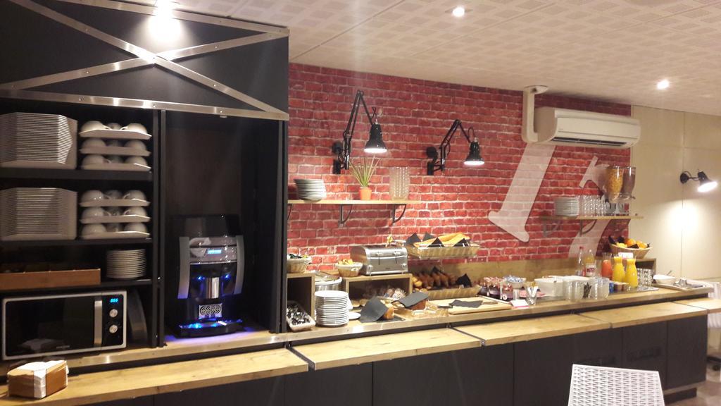 Brit Hotel La Rochelle Perigny Экстерьер фото
