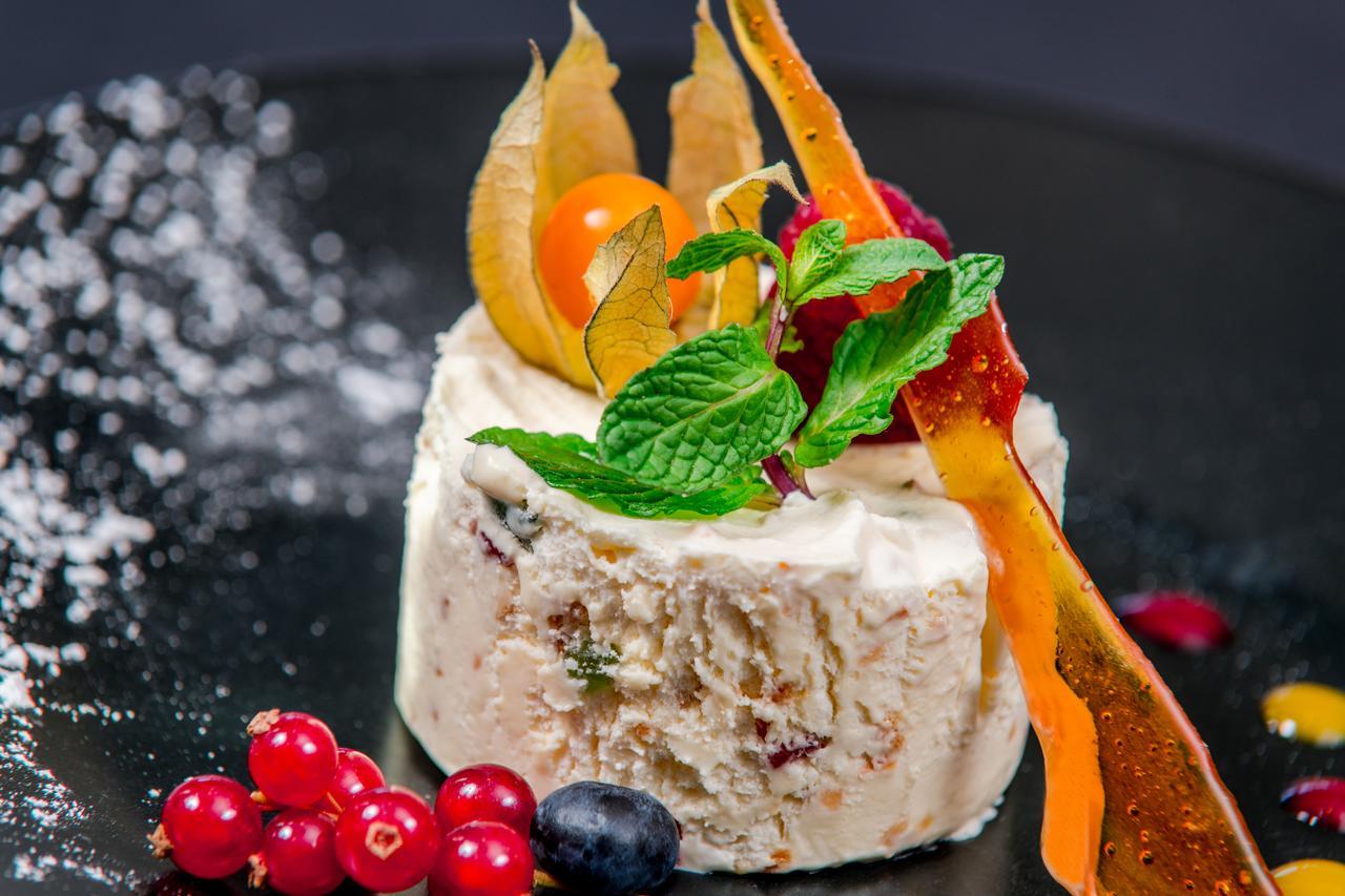 Brit Hotel La Rochelle Perigny Экстерьер фото