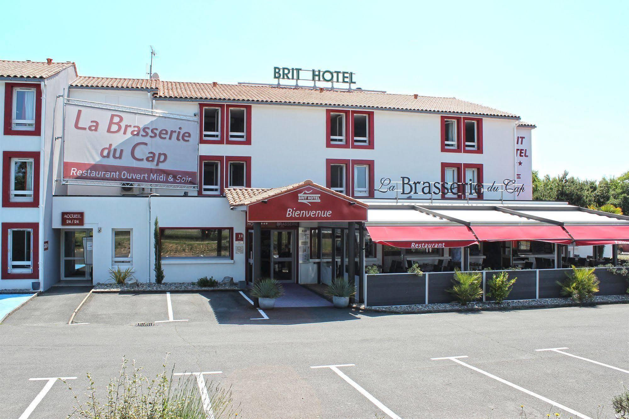 Brit Hotel La Rochelle Perigny Экстерьер фото