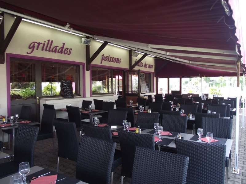 Brit Hotel La Rochelle Perigny Ресторан фото